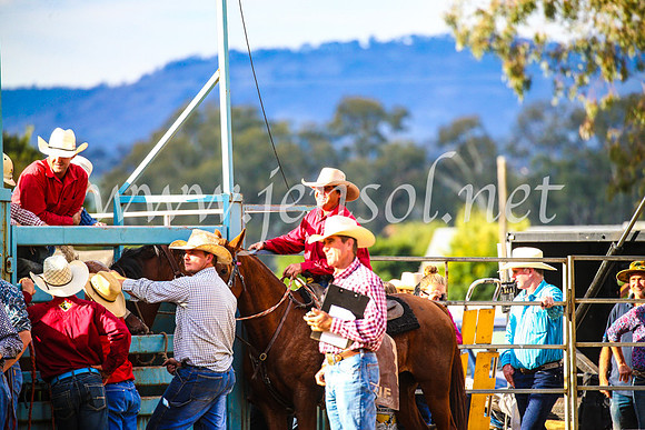 TumutRodeo2017_2300
