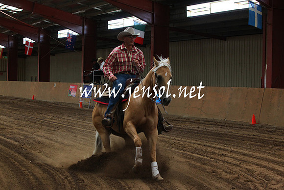 nswrha_reininginthealps_0751