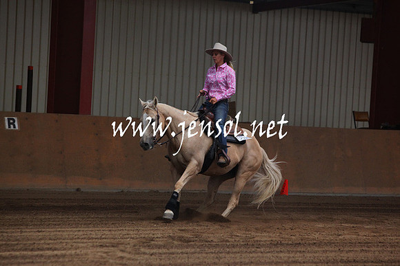 nswrha_reininginthealps_1028