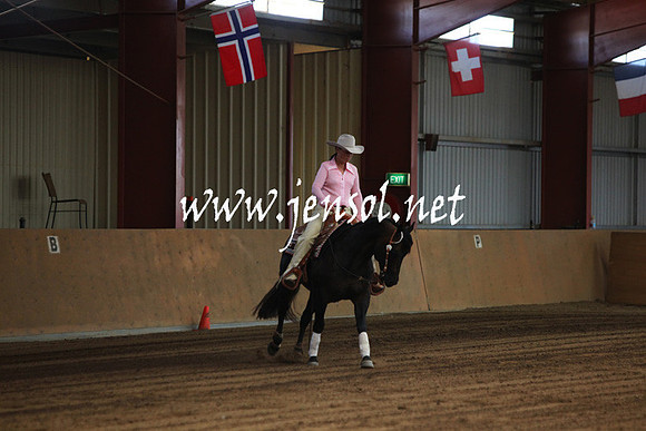 nswrha_reininginthealps_0708